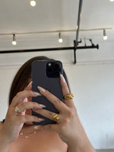 Load image into Gallery viewer, that gworl ring