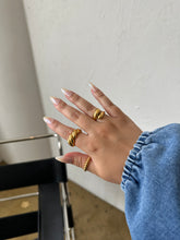 Load image into Gallery viewer, ivy ring