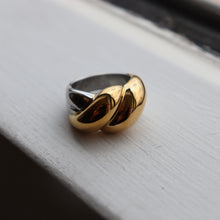 Load image into Gallery viewer, that gworl ring