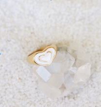 Load image into Gallery viewer, im a heartthrob