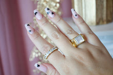 Load image into Gallery viewer, self love band